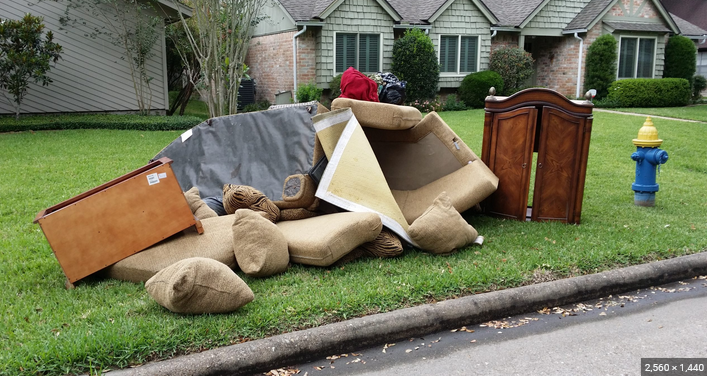 Tigard’s Trusted Junk Removal Service: YourCleanup Solution post thumbnail image